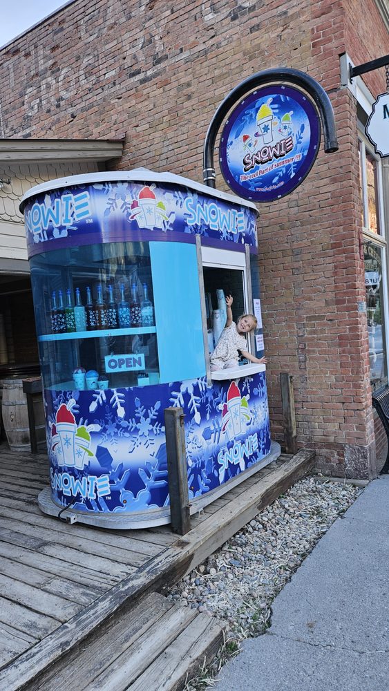 Snowie colorado updated july 2024 734 main st ouray colorado