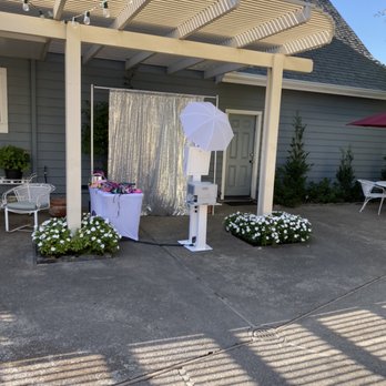 IssAbooth - Wedding event - Photo Booth Rentals Near Me IssAbooth - Wedding event - Photo Booth Rentals Near Me