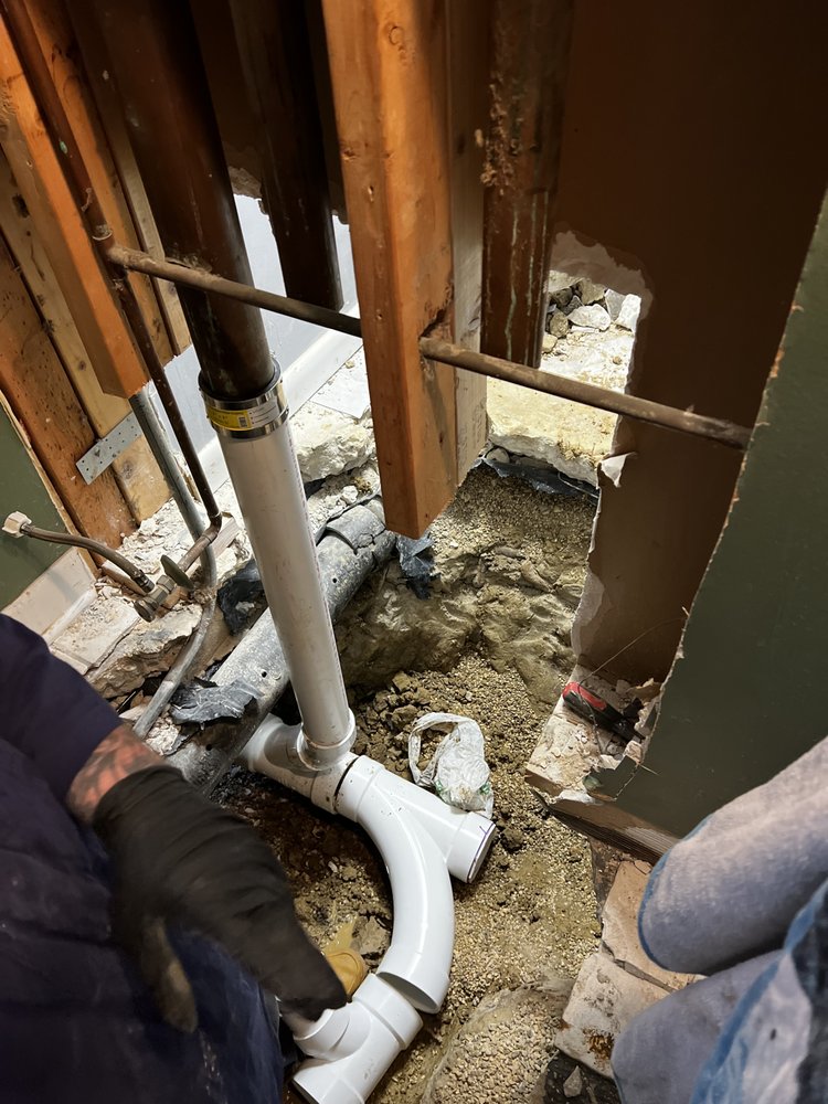 Slide of Alienplumbingandsewer