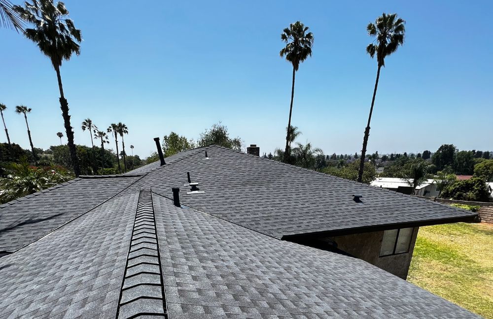 Slide of Elite Roofing and Solar Solutions