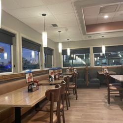 IHOP - Inside