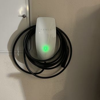 Nicks Electric - Tesla Charger - Electricians Near Me Nicks Electric - Tesla Charger - Electricians Near Me