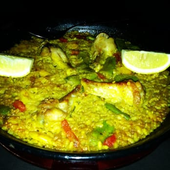 Mirabé - Paella chicken - Mediterranean Near Me - Barcelona, B