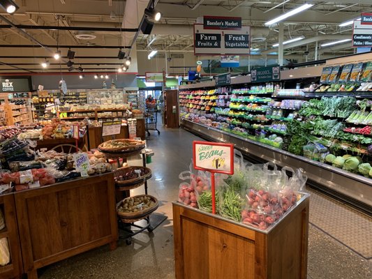 Baesler's Market by null