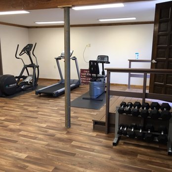Central House Resort - Gym facilities available on property - Resorts Near Me - Beach Lake, Pennsylvania