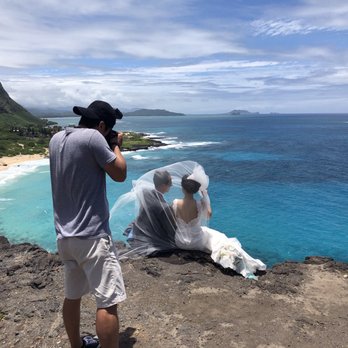 Love Story Weddings - Photographers Near Me - Honolulu, Hawaii Love Story Weddings - Photographers Near Me - Honolulu, Hawaii