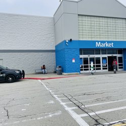 Walmart - Police patrolled