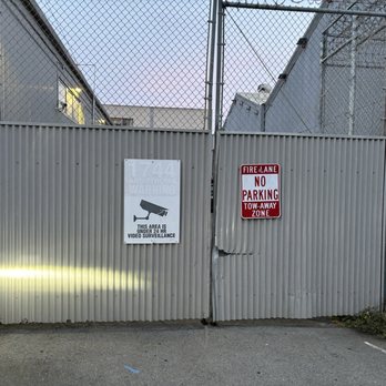 Yosemite Studios - Secure gated entrance - Music Venues Near Me - San Francisco, California Yosemite Studios - Secure gated entrance - Music Venues Near Me - San Francisco, California