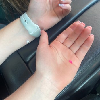 Gigis Nails - Got nail polish everywhere as well - Nail Salons Near Me - Southgate, Michigan