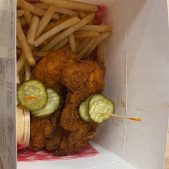 Cluck & Blaze - I got the chicken strips and they were actually full of flavor. - Chicken Shop Near Me - Long Beach, California Cluck & Blaze - I got the chicken strips and they were actually full of flavor. - Chicken Shop Near Me - Long Beach, California