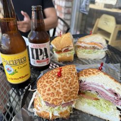 Luccas Italian Delicatessen