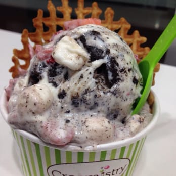 Creamistry - Cookies n Cream w/mini marshmallows, marshmallow cream, and strawberries in a waffle bowl - Desserts Near Me - Cerritos, California Creamistry - Cookies n Cream w/mini marshmallows, marshmallow cream, and strawberries in a waffle bowl - Desserts Near Me - Cerritos, California