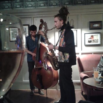 The Sir John Balcombe - Live jazz music on Wednesday night - Pubs Near Me - London, XGL