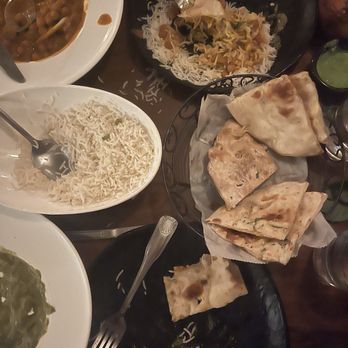 Oh! Naan Indian Kitchen - CHANNA MASALA, SAAG PANEER, BREAD BASKET - Indian Near Me - Washington, DC, District of Columbia Oh! Naan Indian Kitchen - CHANNA MASALA, SAAG PANEER, BREAD BASKET - Indian Near Me - Washington, DC, District of Columbia