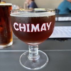 Braveheart Highland Pub - Chimay Beer