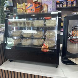 Shawarma XpressJax - Dessert case