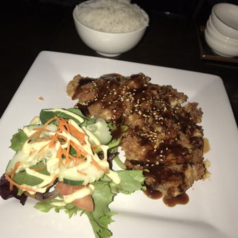 Rock Wrap & Roll - Thai Near Me - Chicago, Illinois Rock Wrap & Roll - Thai Near Me - Chicago, Illinois