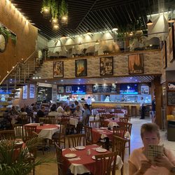 La Dolce Vita - Restaurant interior.