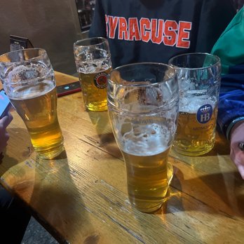 Das Bierhauz - Mountain View - Beer Gardens Near Me - Mountain View, California