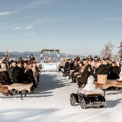 Kleivstua - Ceremony outside