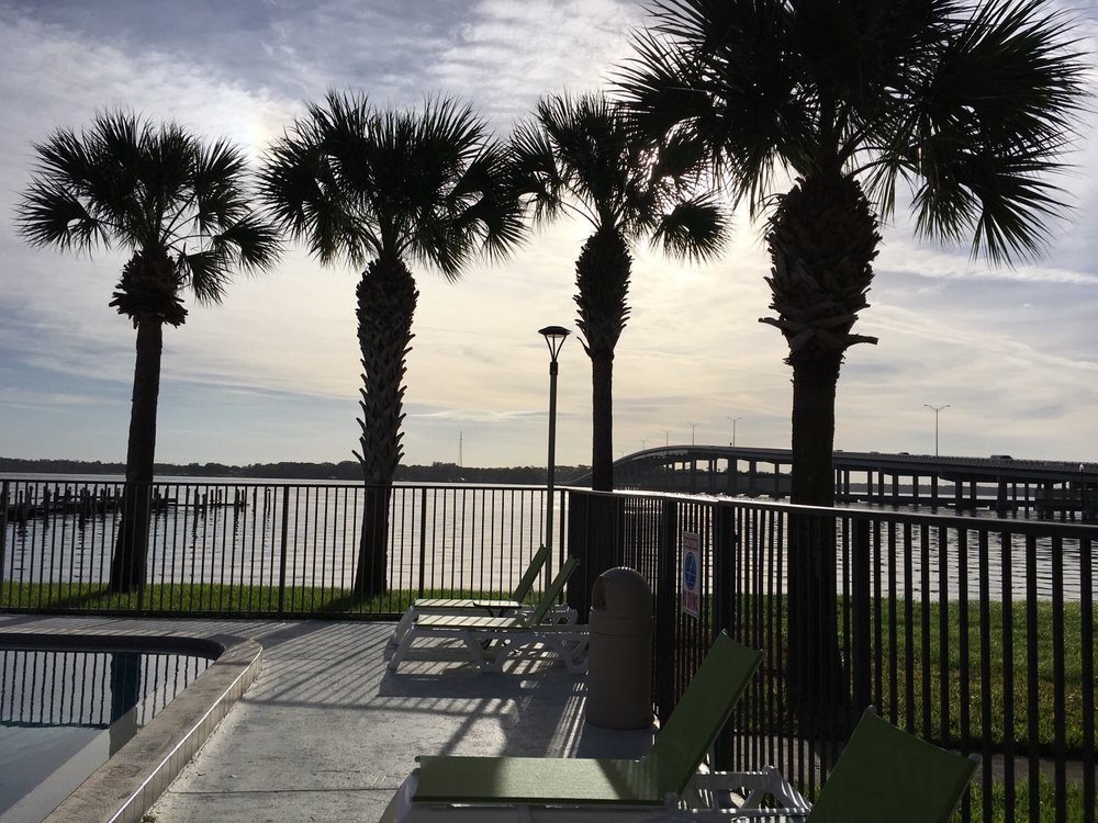 Miss D's Quilts, Palatka Roadtrippers