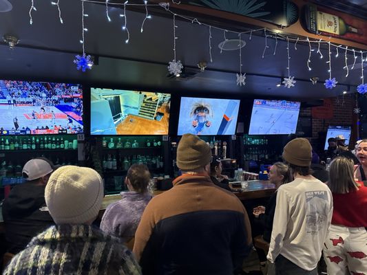 Collie's Sports Bar & Grill by null