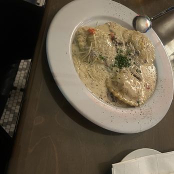 Z Cafe & Bar - Lobster Ravioli - Bars Near Me - Oakland, California Z Cafe & Bar - Lobster Ravioli - Bars Near Me - Oakland, California