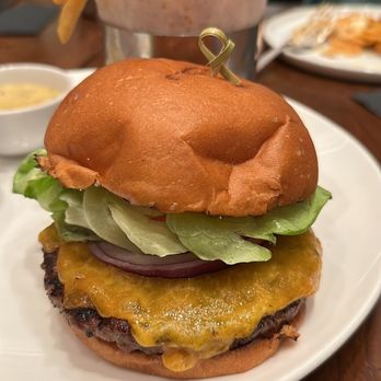 L'Adresse NoMad - L'adresse Burger with Cheese - New American Near Me - New York, New York
