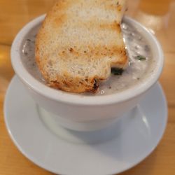 Brimont Bistro - Mushroom soup