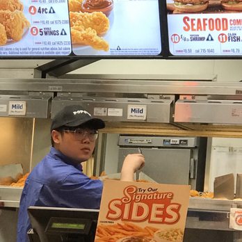 Popeyes Louisiana Kitchen - Terrible employee - Chicken Wings Near Me - Brooklyn, New York Popeyes Louisiana Kitchen - Terrible employee - Chicken Wings Near Me - Brooklyn, New York