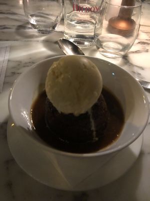 The Lygon Arms by null