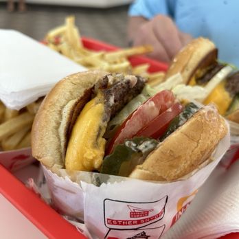 In-N-Out Burger - Cheeseburger animal style - Burgers Near Me - Las Vegas, Nevada In-N-Out Burger - Cheeseburger animal style - Burgers Near Me - Las Vegas, Nevada