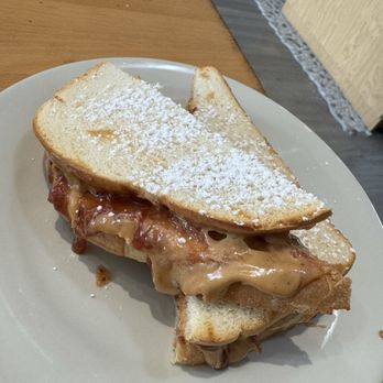 Vaella Coffee & Tea - Pb & J sandwhich - Coffee & Tea Near Me - Fort Lauderdale, Florida