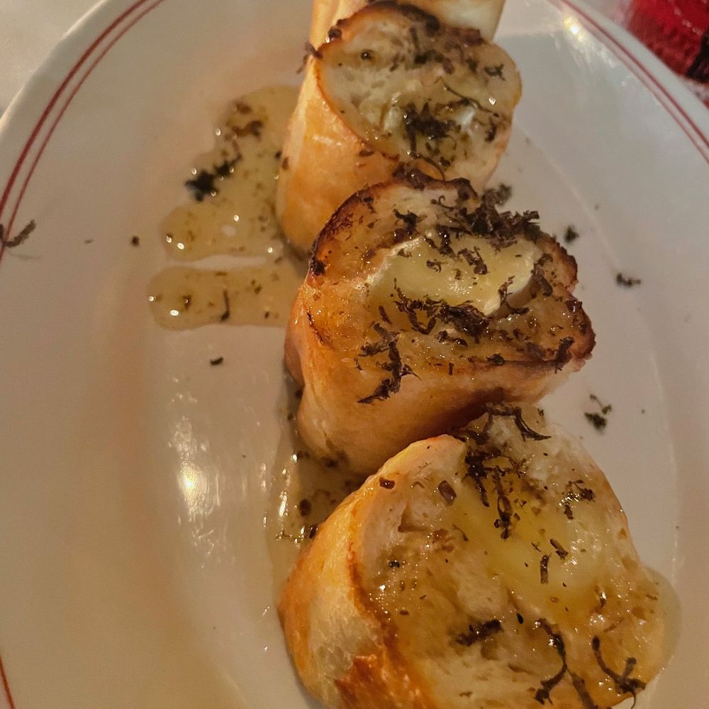 Le Ame - Truffled brie baguette - Steakhouses Near Me - Phoenix, Arizona Le Ame - Truffled brie baguette - Steakhouses Near Me - Phoenix, Arizona