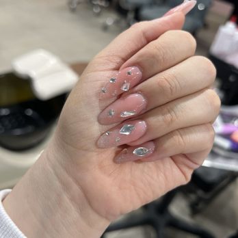 Vanity Polish Nails and Spa - Birthday nails - Nail Salons Near Me - Las Vegas, Nevada