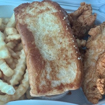 Raising Cane's Chicken Fingers - Chicken Wings Near Me - El Cajon, California Raising Cane's Chicken Fingers - Chicken Wings Near Me - El Cajon, California