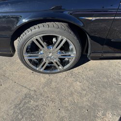 The Barn Bros - Wheels fancy, hard to tell but car looks mint condition w leather seats too