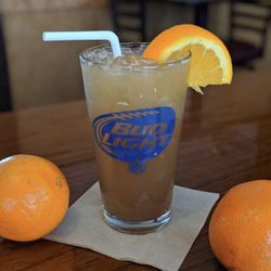 LochMon Tavern - LochMon Ice Tea