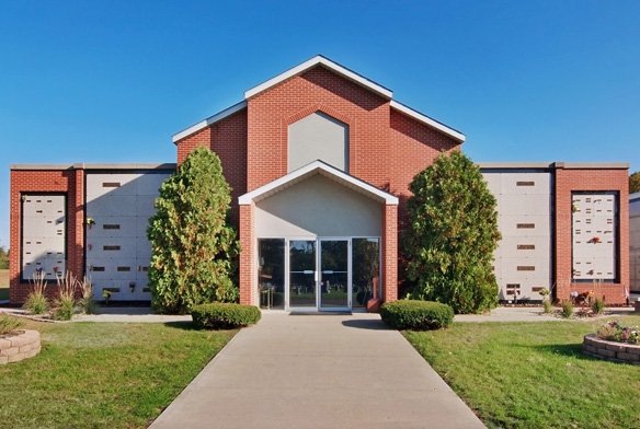 DAVISON-FULTON WOODLAND CHAPEL - Updated October 2025 - 13 Photos ...