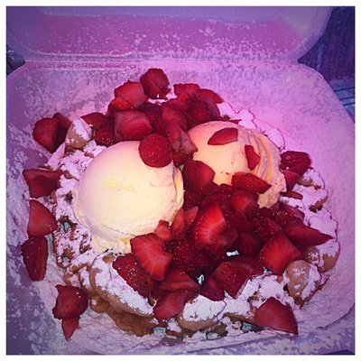 Fun-Diggity Funnel-Cakes by null