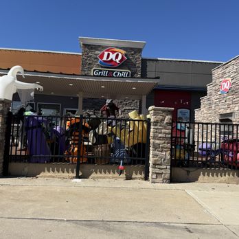 DQ Grill & Chill Restaurant - Burgers Near Me - Medina, Ohio DQ Grill & Chill Restaurant - Burgers Near Me - Medina, Ohio