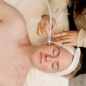 Cinnamon & Sugar Me - Day Spas Near Me - Snohomish, Washington Cinnamon & Sugar Me - Day Spas Near Me - Snohomish, Washington