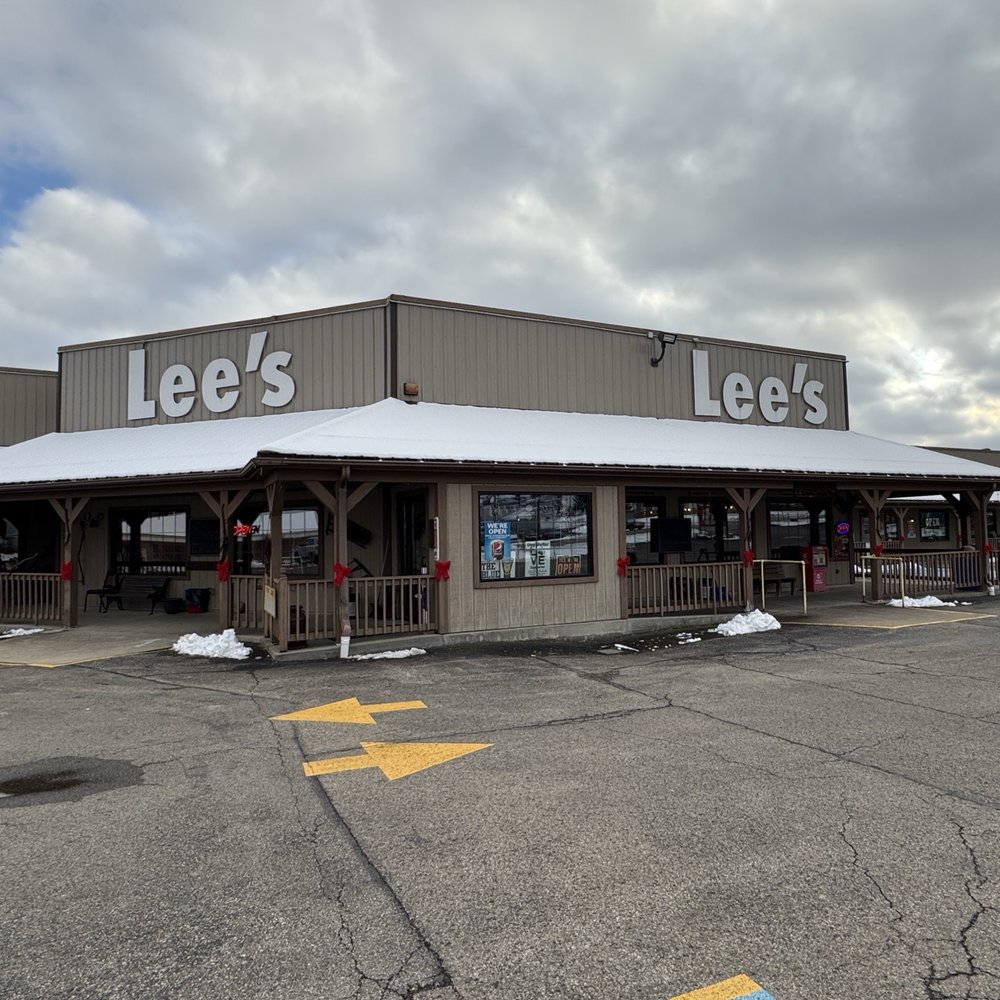 Mr Lee's Restaurant - New American Near Me - Cambridge, Ohio
