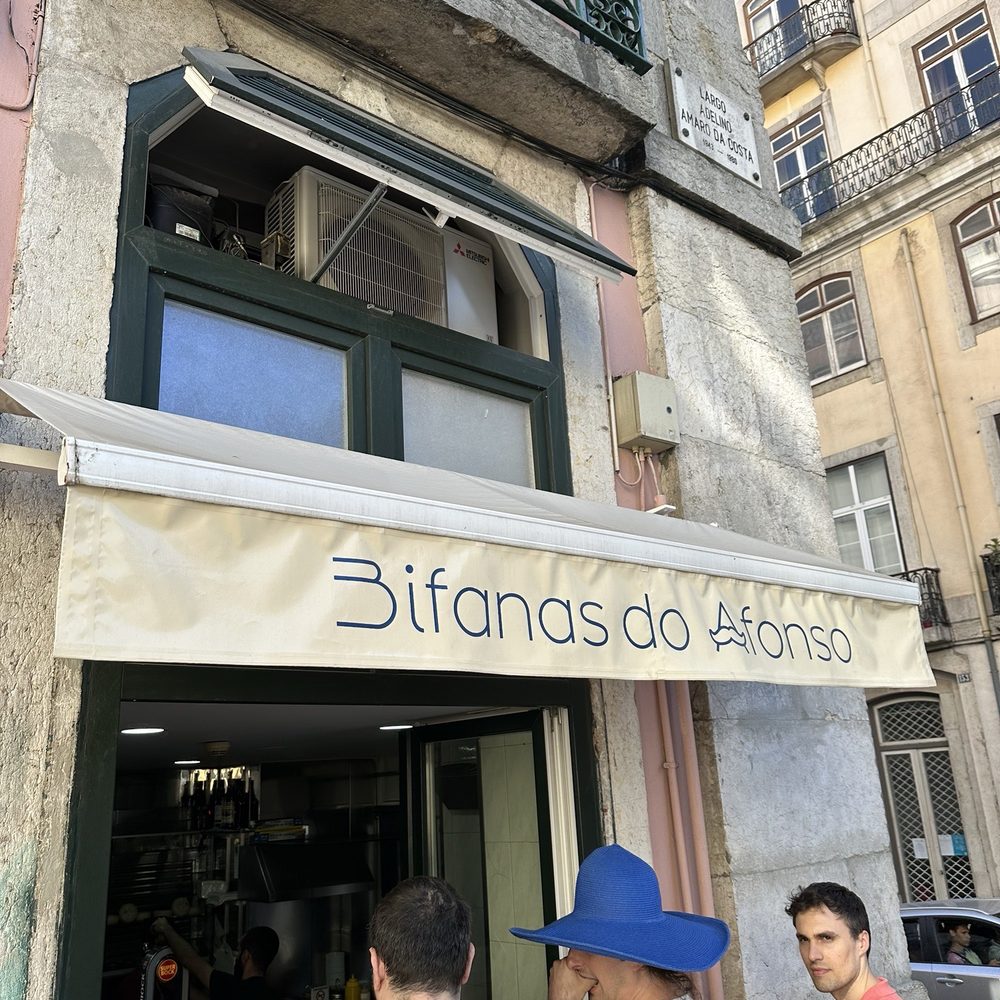 Restaurant Front counter