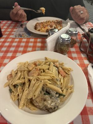 Little Italy Restaurant & Pizza by null