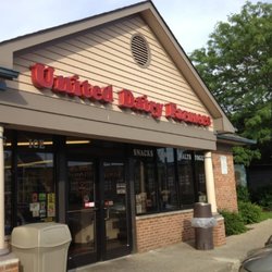 United Dairy Farmers - United Dairy Farmers South Hague and Sullivant Avenue location on the Hilltop in West Columbus