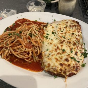 The Phils Tavern - Veal Parmesan - American Near Me - Blue Bell, Pennsylvania The Phils Tavern - Veal Parmesan - American Near Me - Blue Bell, Pennsylvania