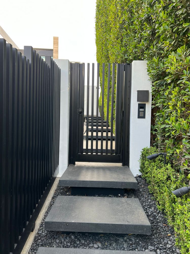 HEAVENLY GARAGE DOORS & GATES Updated September 2024 101 Photos