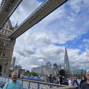 Tower Bridge - Landmarks & Historical Buildings Near Me - London, XGL Tower Bridge - Landmarks & Historical Buildings Near Me - London, XGL