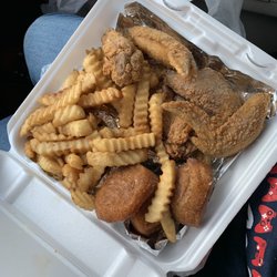 Soul Food Shak - This is the wings & fries, with an order of biscuits!